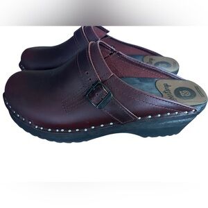 Troentorp Swedish Clogs Leather Buckle Mule Clogs Burgundy EU 39 New US 8
